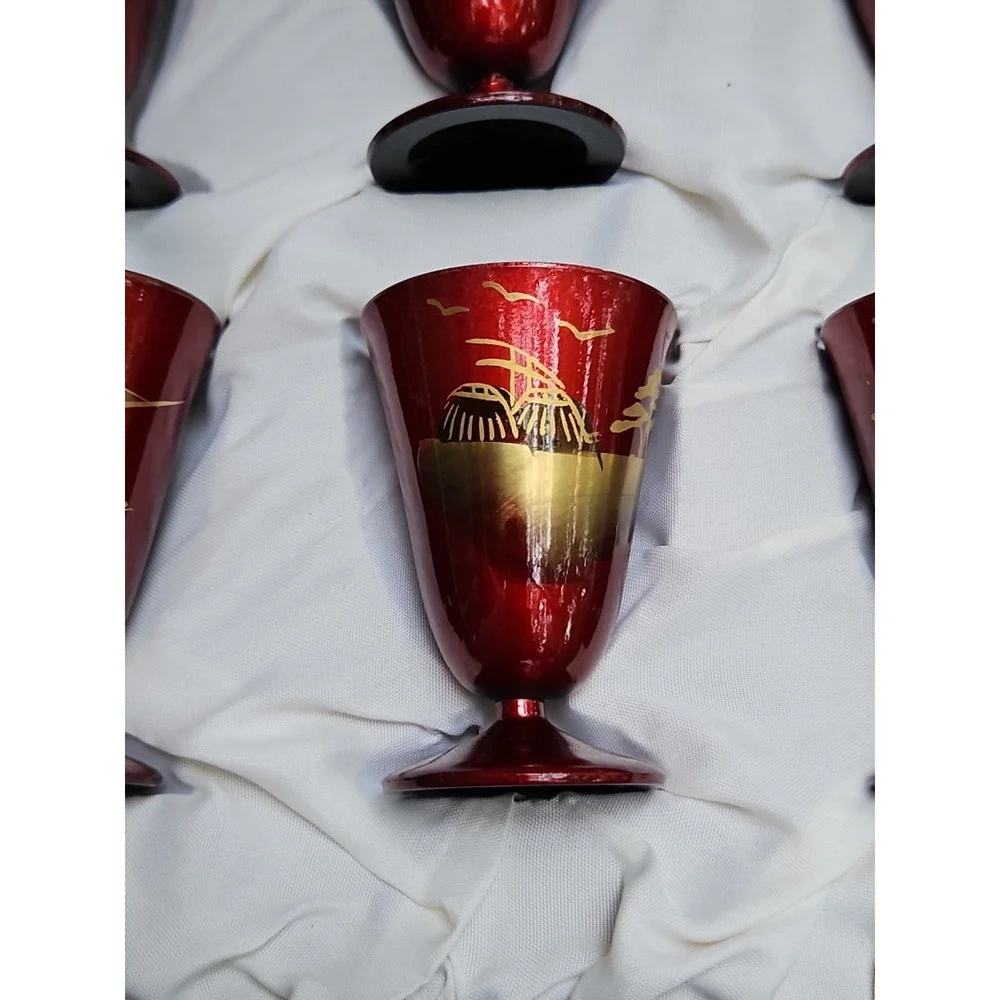 Japanese Aizu Lacquerware Sake Cups Tray Set MT FUJI Red Lacquer Gold Gilt‎ VTG